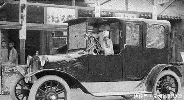 丧葬|中国名义上的最后一位皇帝袁世凯，其丧葬场面如何，是天子仪式吗