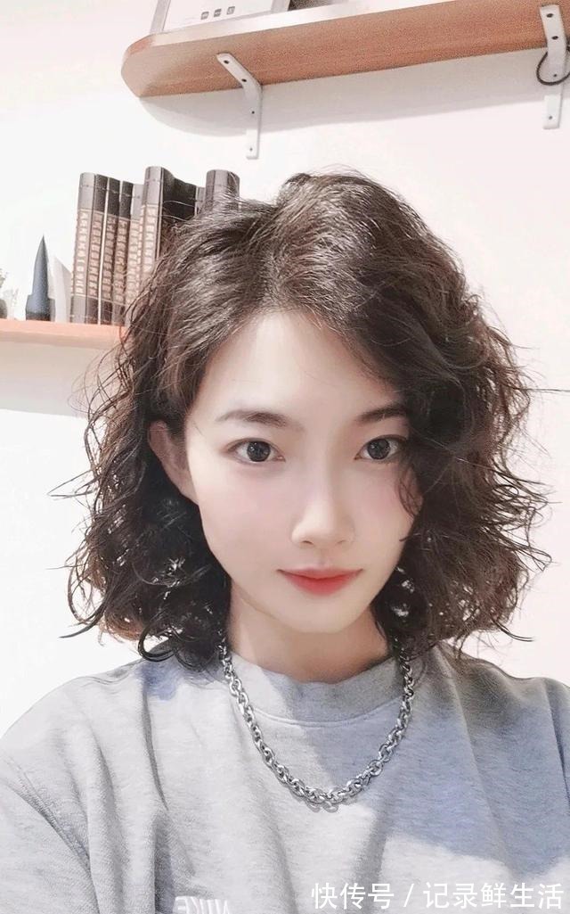 全头 如何让自己剪一款漂亮的发型看看这15款,很值得尝试!