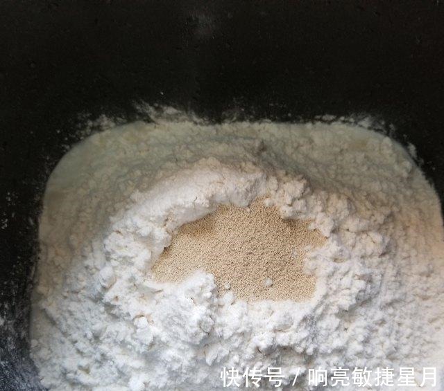 核桃蔓越莓软欧,外脆内软,越吃越香!