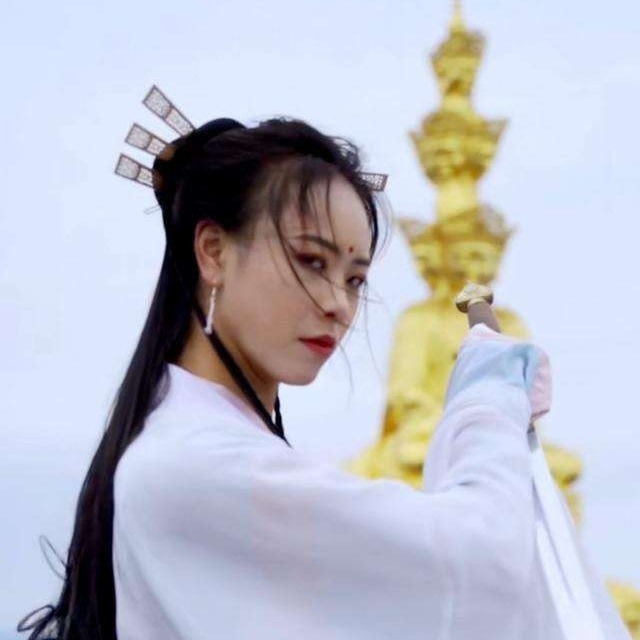 董文飞|武僧一龙今晚回归武林风!明星齐聚功夫春晚,虎牙全程直播
