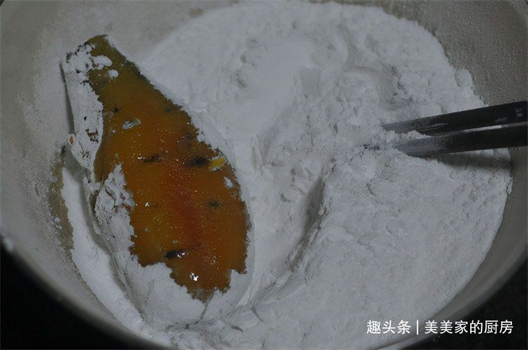 冬天寒冷！又到吃此物的时候，从小到大的最爱，清香Q弹好过瘾！