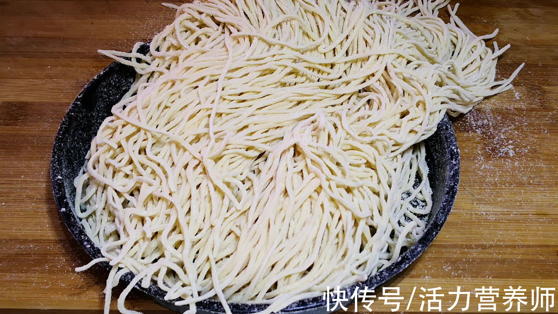 黄曲霉毒素|家用面粉霉菌超标？如果是这2种面粉主食，确实应该少吃为宜