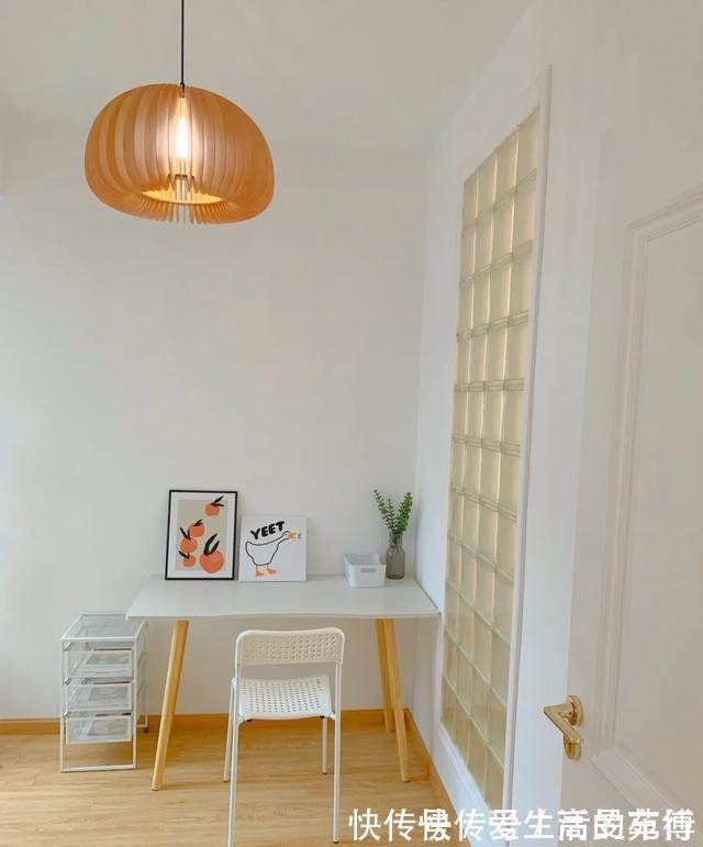 吊顶|越来越多人不吊顶,不做背景墙,看看她家,明亮宽敞,以后照着装