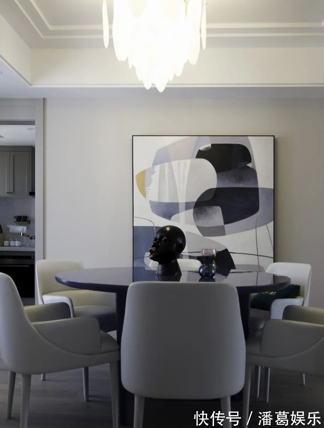 情趣|180㎡浪漫小窝，蓝与粉、灰与白，优雅情趣，轻松舒适