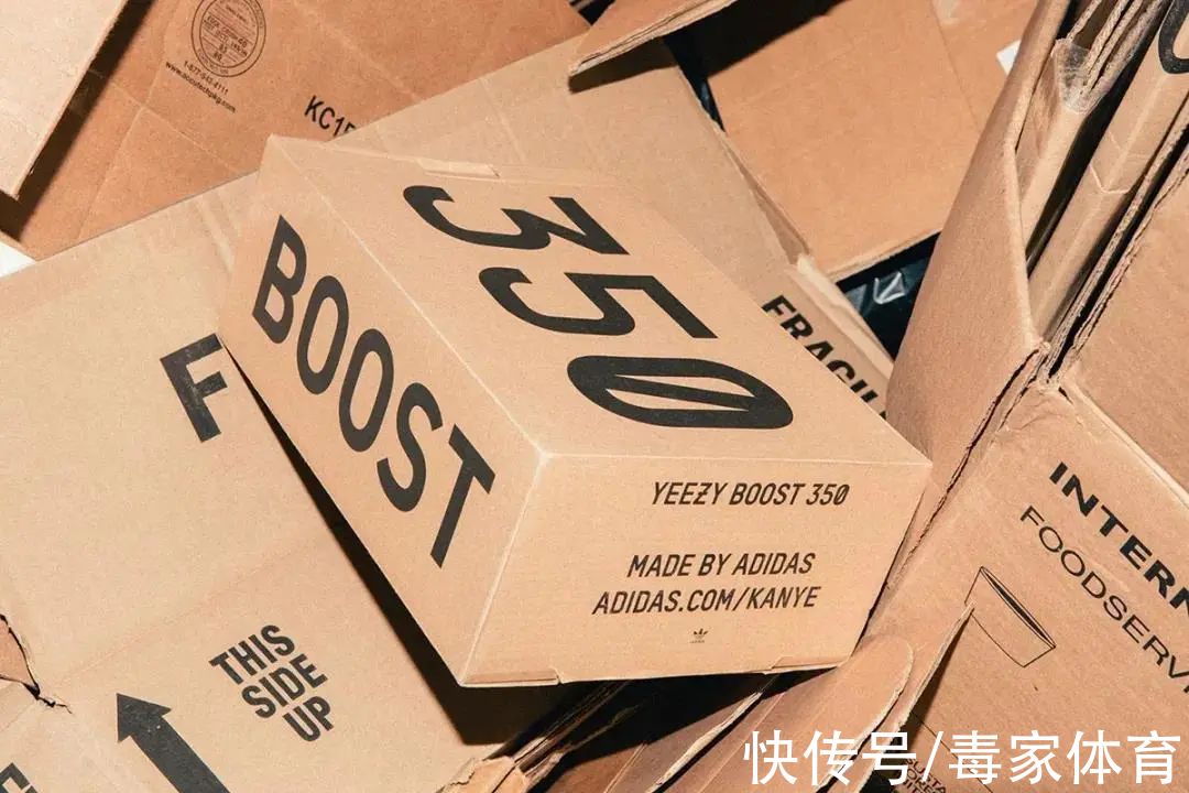 app adidas还想靠YEEZY 350翻红？灰橙+满天星，会真香吗？