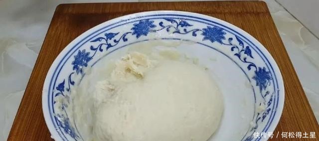 小糖糕这样做,个个空心又酥脆,好吃美味一口一个