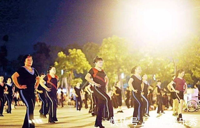 高血脂|52岁大姐甘油三酯从6.8降到1.6,医生:这3事常做,血管通畅无阻