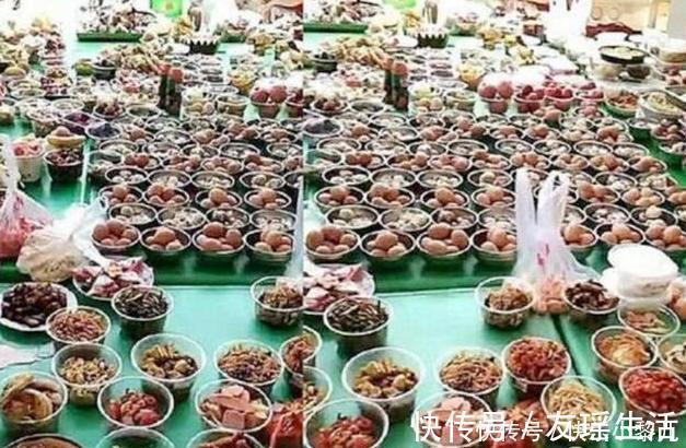 厨艺|幼儿园亲子活动，要求家长做道菜，结果“百家宴”变成“鸡蛋宴”