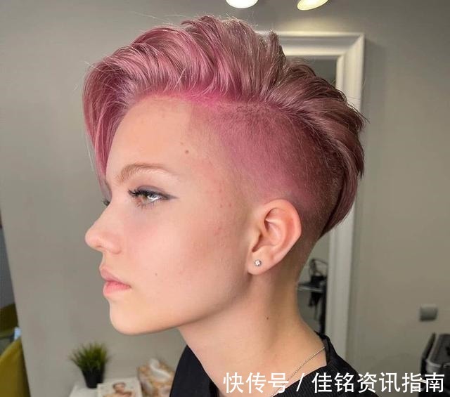 染发 羊毛卷已过时,22款当下流行发型送给大家,直接剪就对了!