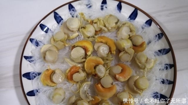 春天常给家人吃这道蒸菜，有营养味道鲜美，满满一盘都嫌少