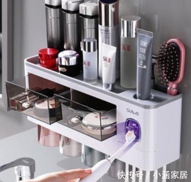 卫生间|去同事家做客,看到卫生间的布置就爱上了,真会享受,拍下照着学