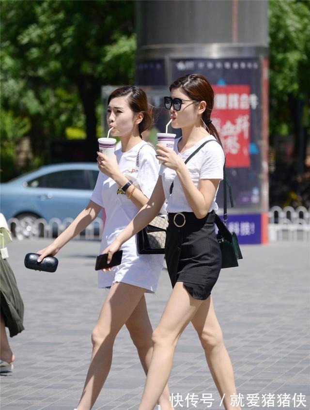 包臀裙|一对闺蜜,两种风格,按照自己的想法去搭配,穿出精致的感觉!