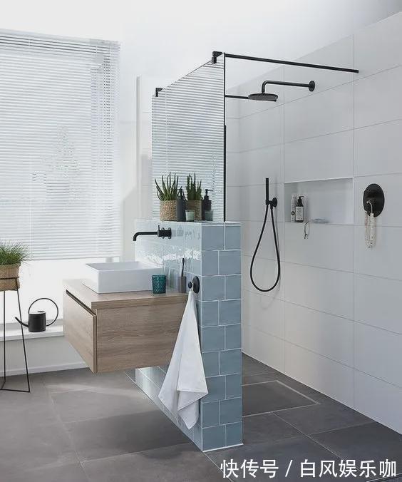 卫生间|卫生间但凡不是小到可怜，能砌半墙就砌半墙，图的就是5个好处