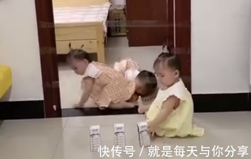 运动|妈妈在门前放了三喝奶并设置一道障碍,三胞胎宝宝拿奶的方式亮了