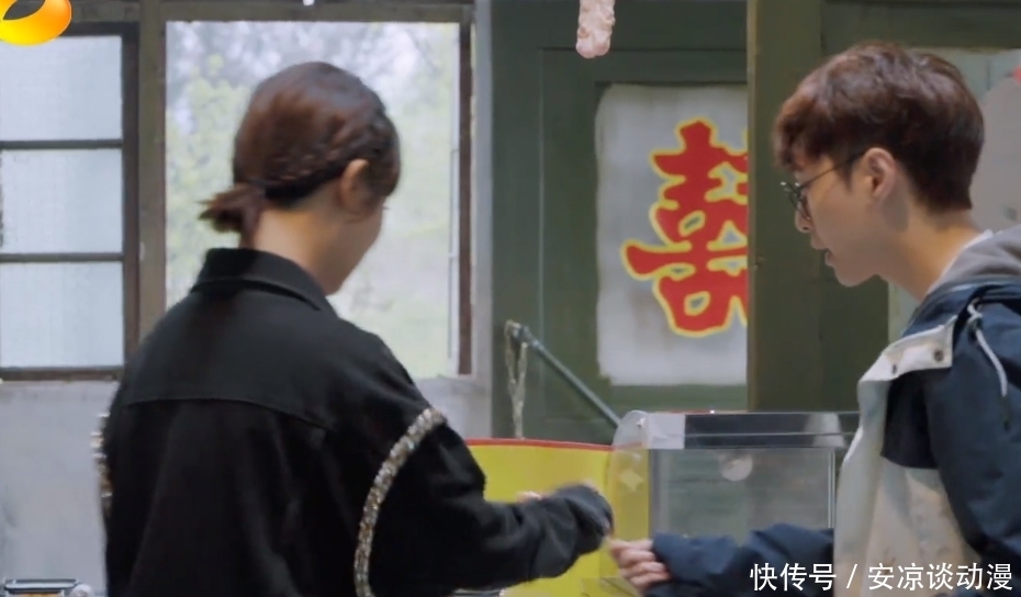 做错菜 张艺兴为什么自责?只是因为做错菜?或和杨紫离开有关