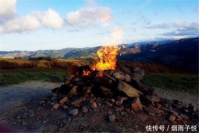 火山中的“弟弟”级别，不仅对人没有危害，还被用来生火做饭