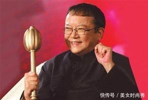 心疼|没误砸两亿珍品!王刚回应鉴宝争议,称心疼持宝人自己不出一毛钱