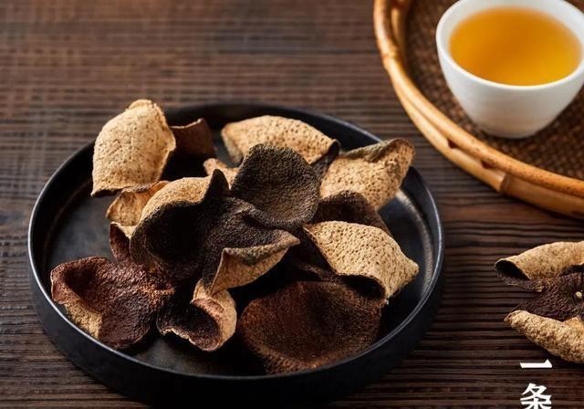不妨|都说“一两陈皮一两金”!冬季不妨这样用陈皮,养生功效好!