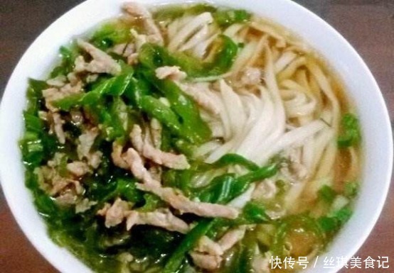 放下|一家三口的晚餐,花几个小时做了四道菜,不吃完都舍不得放下碗