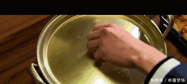 a43|别在超市买泡面了,康师傅已经过时,它才是中国式拉面的“魁首”