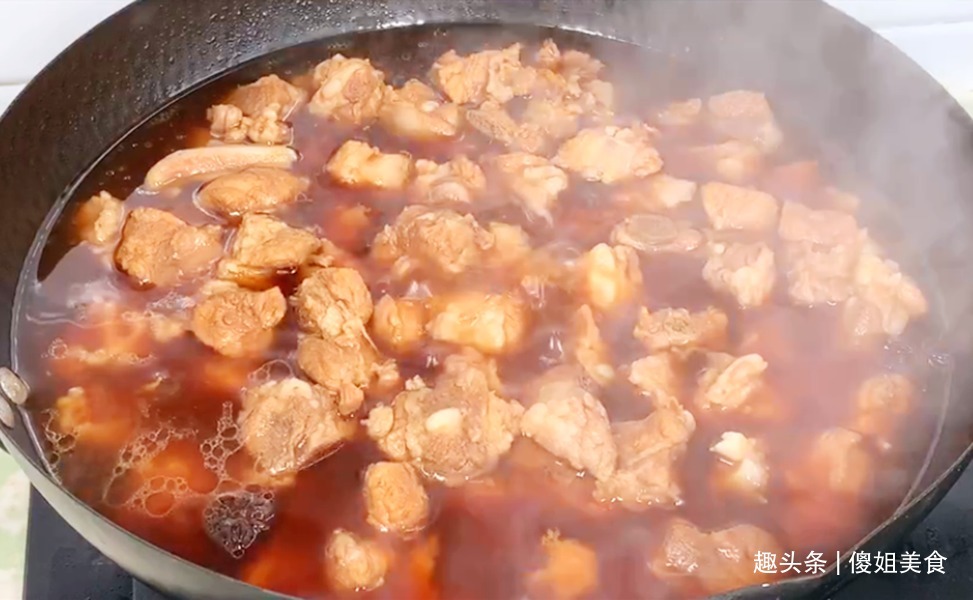 反复再提醒！炖排骨最忌先焯水，多加2步，排骨鲜嫩好吃还无腥味