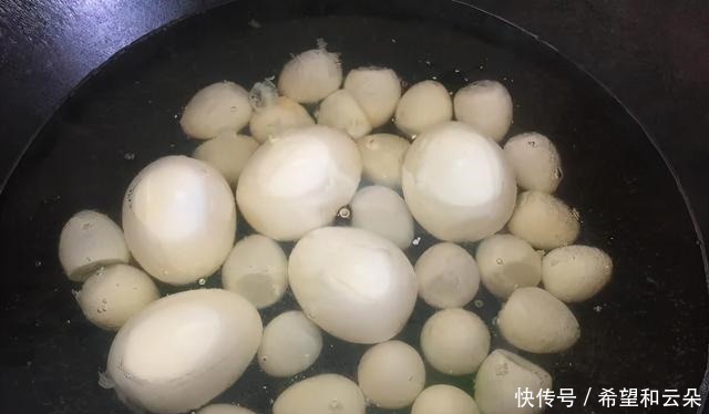 想吃卤蛋不用买,教你自己在家做,不放添加剂,25分钟就出锅
