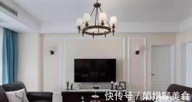 傻傻装电视墙|客厅不要傻傻装电视墙了，有钱人都爱用这样设计，省钱方便又实用！