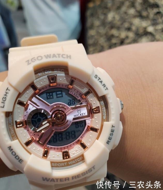 二胎政策&迪士尼手表什么档次是名牌吗深度评测!
