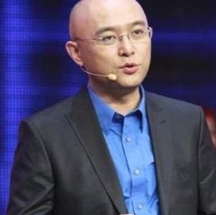 “打工仔”上“非诚勿扰”，24盏灯全灭，孟非笑了：他是刘銮雄的儿子