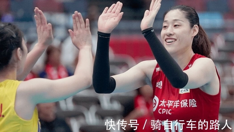 卸任|北京女排联赛最新名单，刘晓彤卸任助理教练，31岁有望重回国家队