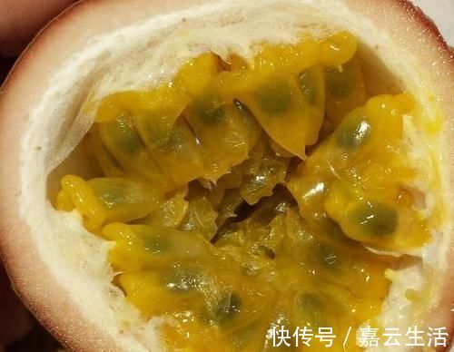 孕期|有孕期,孕妇尽量记得吃这3种东西,有利于孩子发育,还减轻便秘