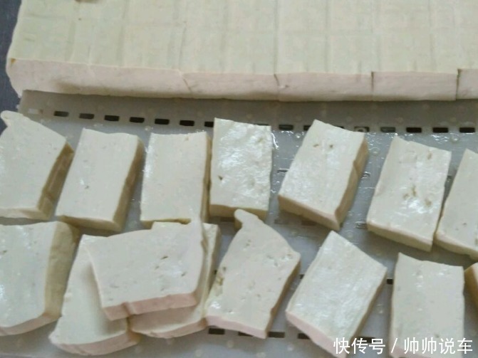 小贩|买豆腐时,再便宜都不要买两种豆腐,小贩他们自己都不吃