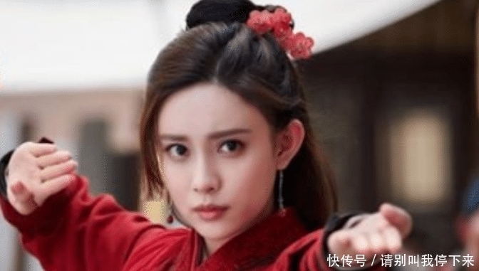 金庸笔下最惨高手,金庸两次改书,他从一代宗师被改得越来越弱