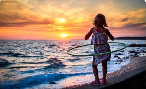 呼啦圈|那些皮肤看起来很亮的女孩,多数都在做这几件事,不妨学习一下