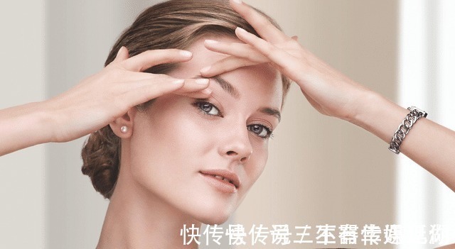 牙齿|女性开始衰老时的4个“丑态”，你若中招，一项运动可改善