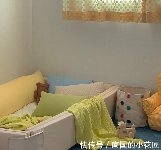亲子|一家4口的幸福生活：83㎡全屋奶油色，客厅当亲子区都为孩子考虑