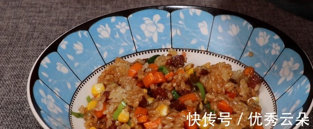 糯米别只会包粽子，加2块钱饺子皮，一次做一锅，早晚餐都吃它！