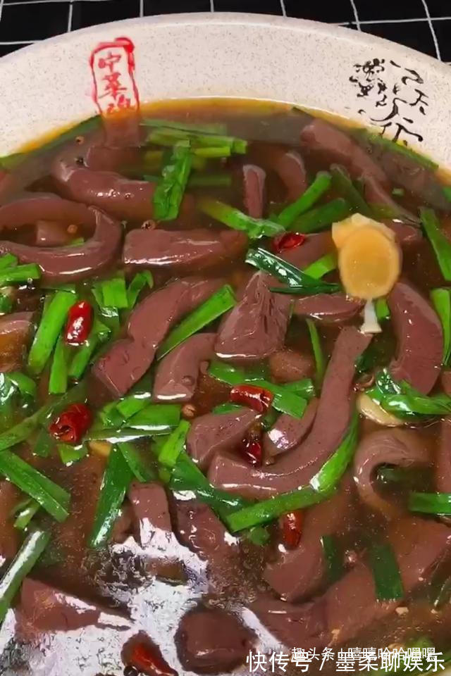 解毒|鸭香扑鼻,口感鲜嫩,补血解毒,不可多得的美味之家常鸭血!