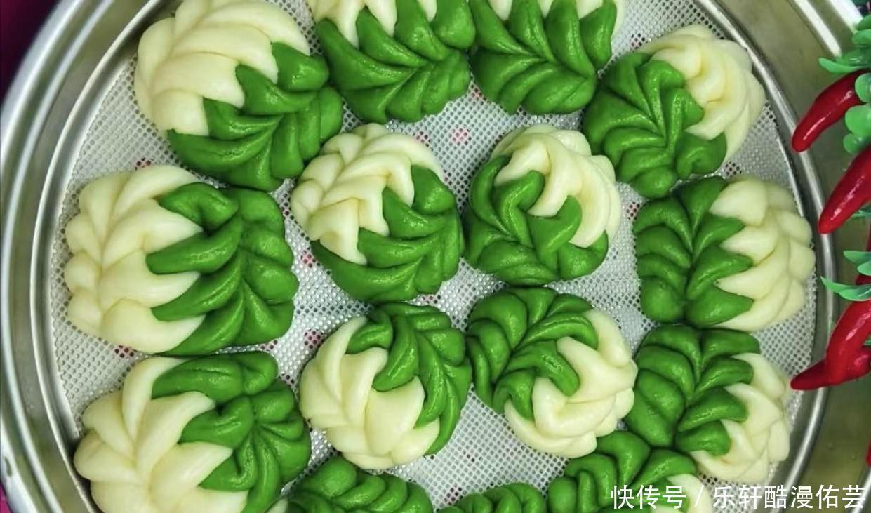 双色花卷不掉色,记住这个小秘诀!