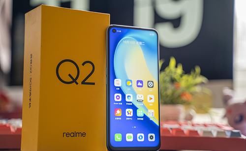 Note9|Realme Q2Pro与红米Note9 Pro差异化明显，选择困难？