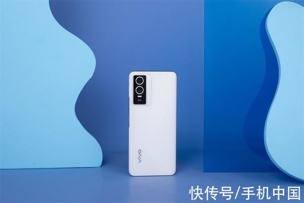 Y76s|vivo Y76s 11月16日开启预售 4100mAh电池 轻至175g