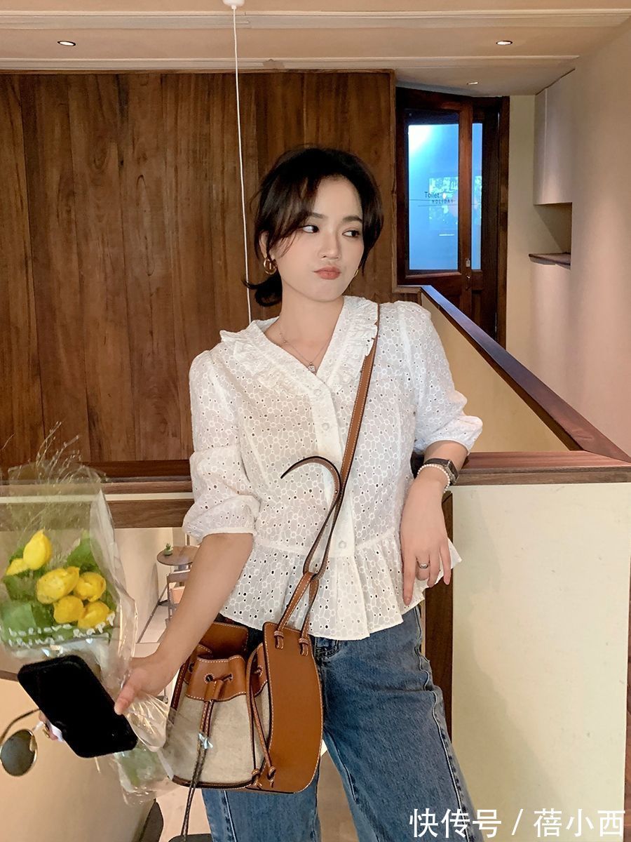 身材线条|美女的气质之道,精致的穿搭不用繁琐,一件“衬衫”穿出花样造型