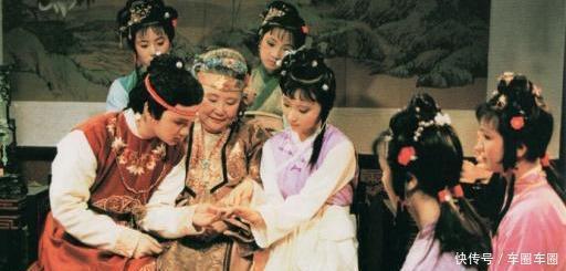 贾母离世后,黛玉被迫嫁北静王做妾,宝玉神操作逼得她自悬于竹林