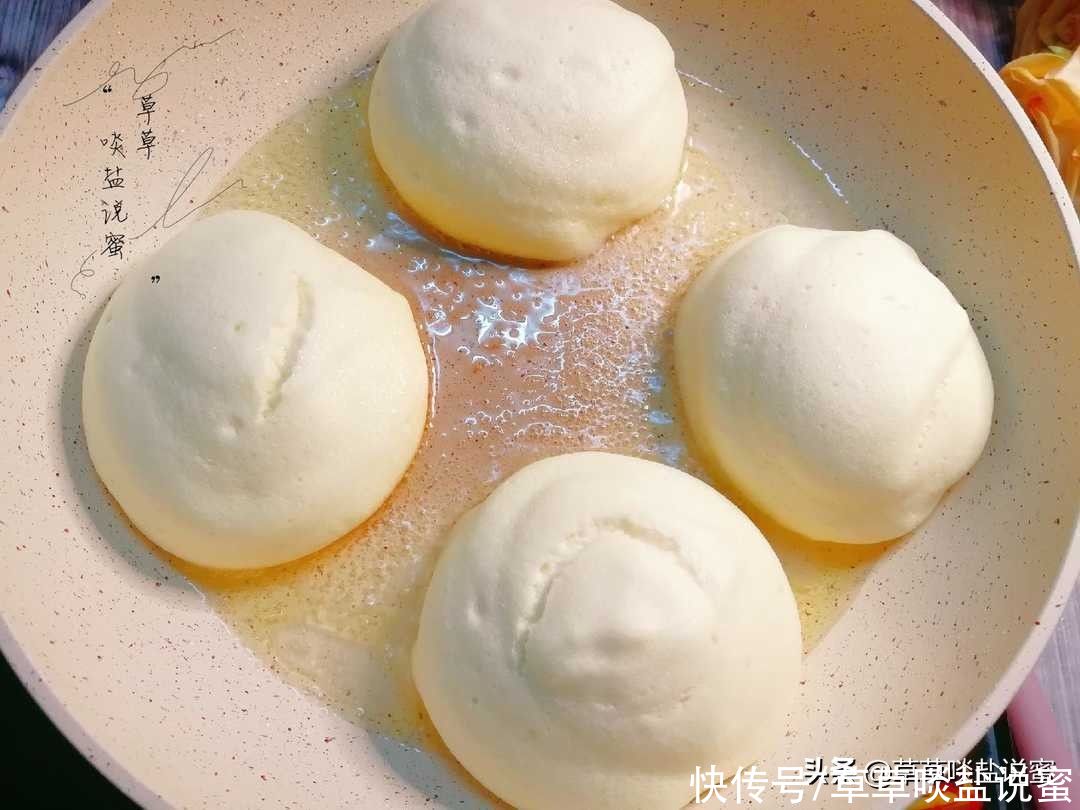 搅拌均匀|做什么蛋糕？蛋奶酥比蛋糕更容易上手，而且口味更香酥