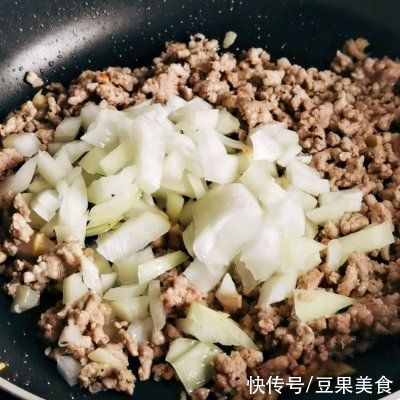 白蘑菇|超下饭的意式肉酱千层面，一学就会