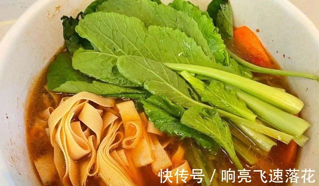 最近迷上了吃它，一锅搞定多样化菜品，口感强营养全，越吃越上瘾！
