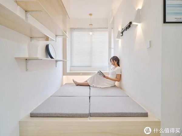 背景墙|看到她家34㎡的小窝，我家130㎡瞬间就不香了，小户型住出了豪宅范