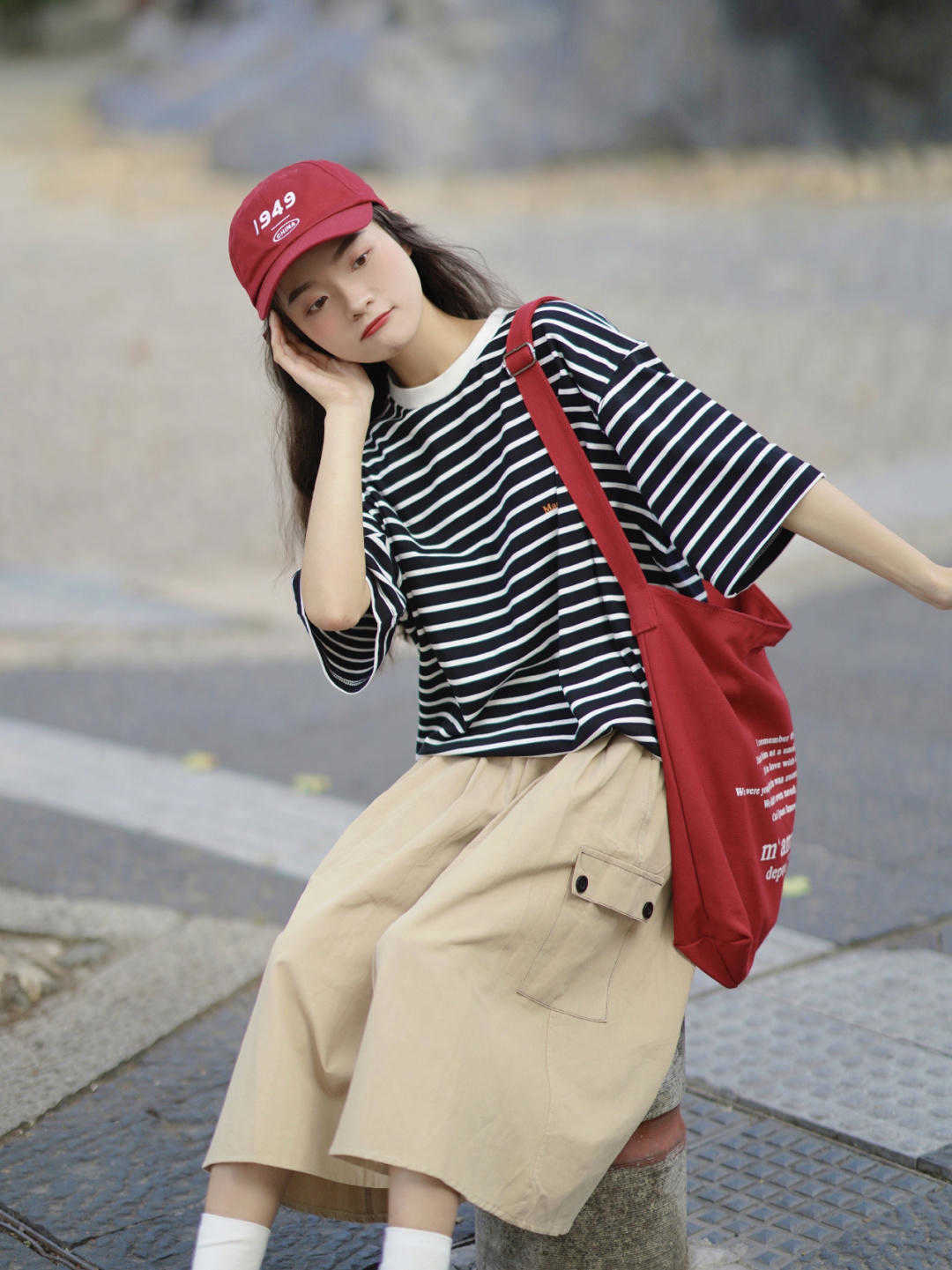 穿搭|时尚和大牌没啥关系,颜色搭配对了,依然能穿出高级感,漂亮大气