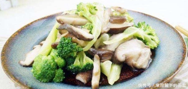 嫌皮肤出现松弛?常吃这4道家常菜,让你从内到外显得年轻