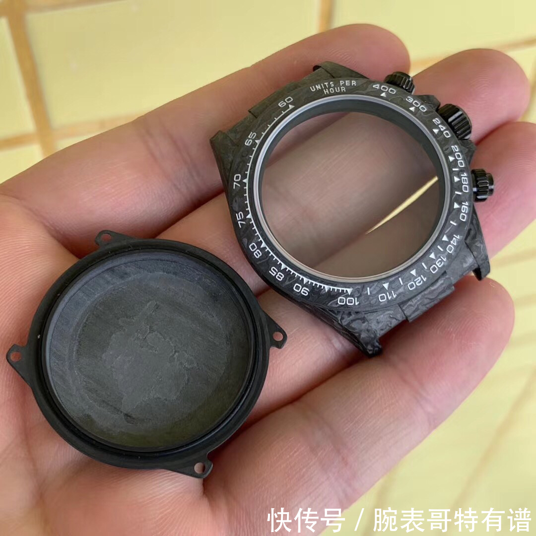 花最少的钱把玩Diw“碳纤维”腕表!劳力士碳纤维宇宙计时迪通拿